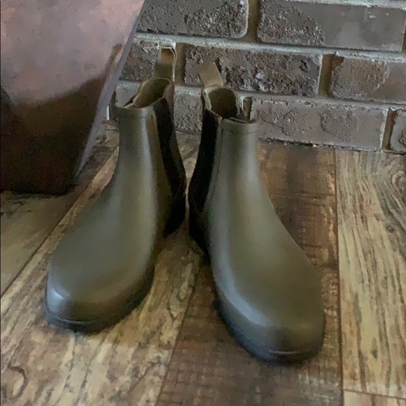 Bootie - Picture 1 of 6